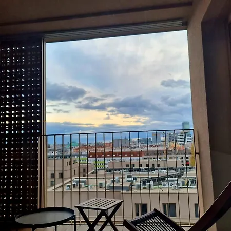 View Free Parking Apartment Pressburg