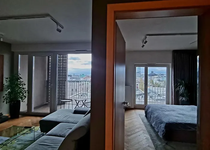 View Free Parking Apartmán